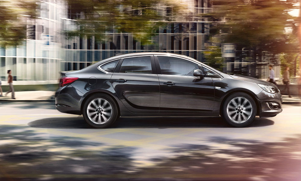 Opel Astra, двигуни